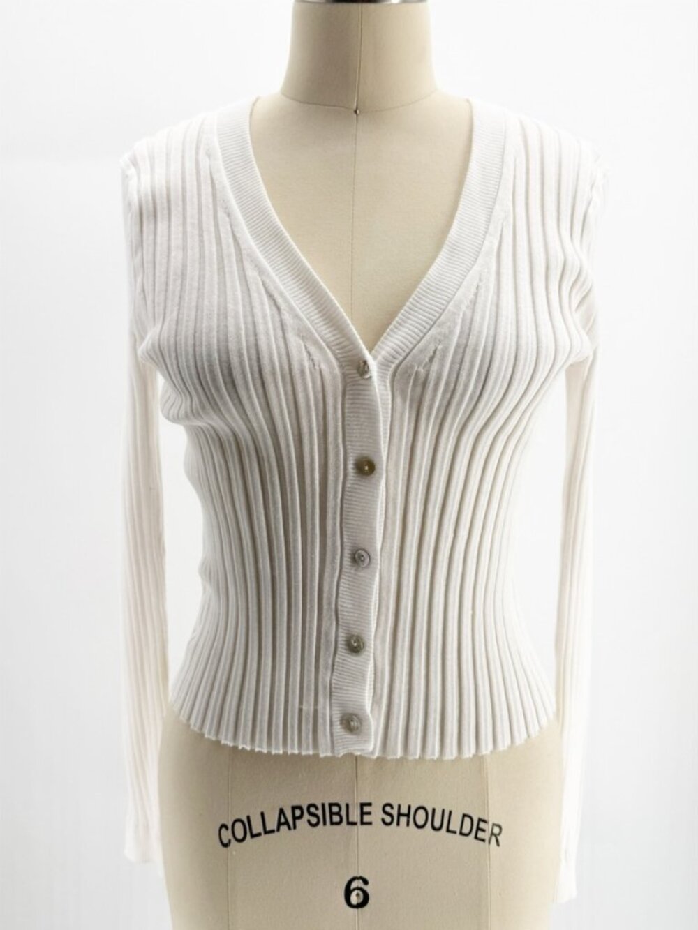 Vince Optic White Ribbed V-Neck Cardigan Coquette - Picture 1 of 8
